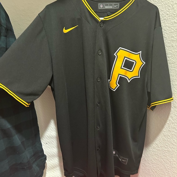 Pittsburgh Pirates Roberto Clemente jersey
